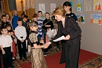 Победителей конкурса "Я рисую Кремль" поздравляет Е.Ю. Гагарина
